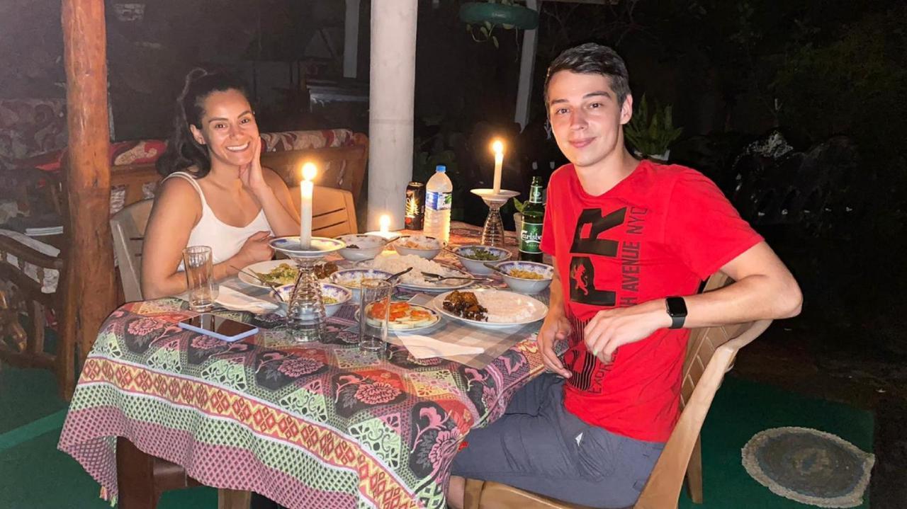 Sigiri Tarushan Home Stay Sigiriya Bagian luar foto